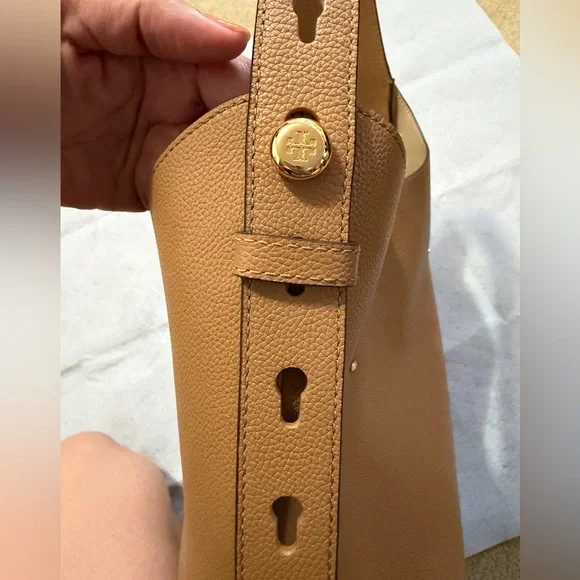 Tory Burch Romy Hobo Bag in Tiramisu - Picture 3 of 9